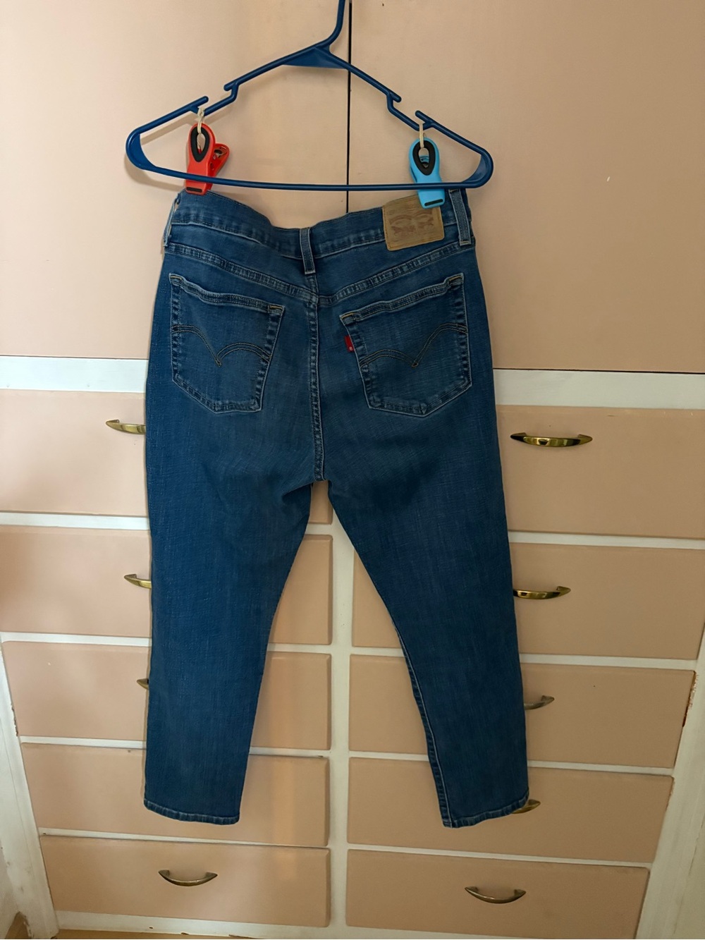 Levi's Women's Medium Blue Relaxed Boyfriend Jeans - Picture 4 of 6